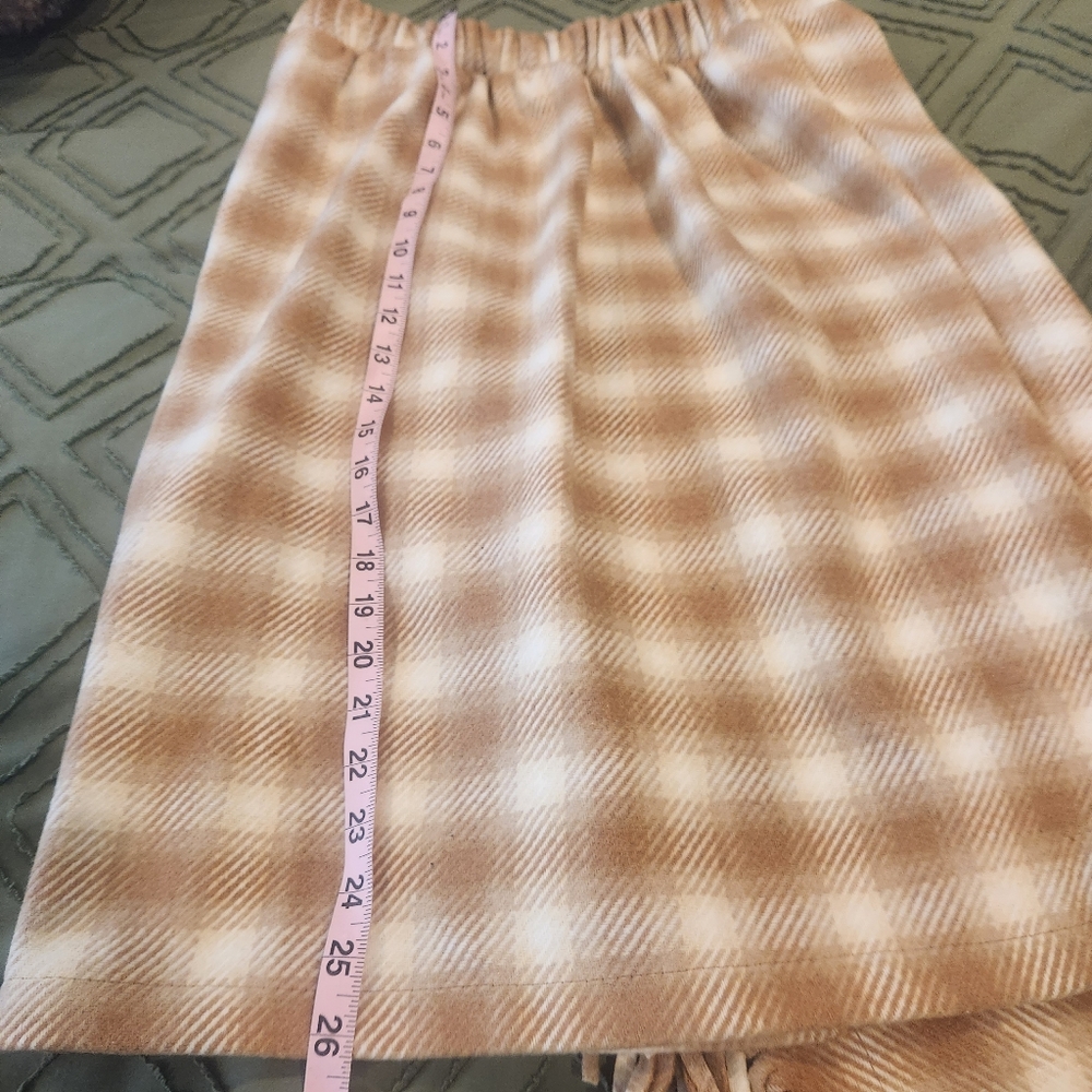 Time and Tru tan and white plaid fringed skirt. - Picture 2 of 9